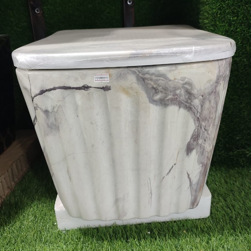 WALL HUNG TOILET LINE MARBLE 002-1
