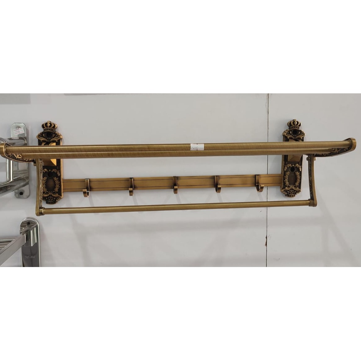 Towel Stand Golden